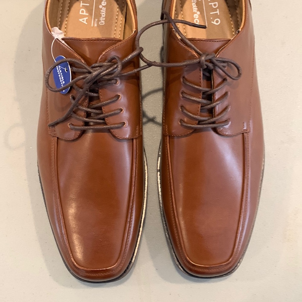 Apt. 9 Kirk lace up Oxford shoes size 12 wide. - Picture 7 of 12